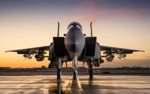 انفوجراف| السعودية تسيطر على الجو بمقاتلة F-15 SA انفوجراف| السعودية تسيطر على الجو بمقاتلة F-15 SA