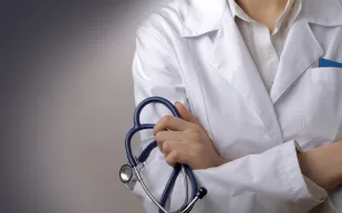 تعرف على ترتيب السعودية  وقطر في تقرير كفاءة الأنظمة الصحية