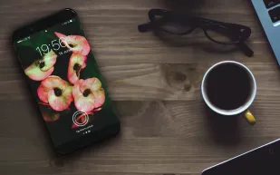 كل ما تريد معرفته عن iPhone X.. الهاتف الأكبر طرحاً في تاريخ أبل