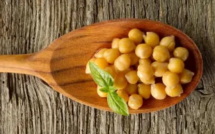 ما هي الفوائد الغذائية للحمص؟.. بينها «خسارة الوزن»