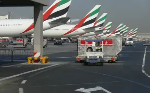 أفضل مطارات العالم لعام 2017 مطار حمد الدولي السادس ودبي العشرين