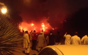 فيديو|  طفل سعودي ينقذ أسرة من حريق مروع