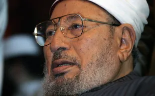 تويتر يفضح القرضاوي