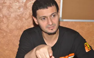 تسريب فكرة مقلب رامز جلال الجديد وخطته لإخافة النجوم