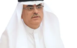 بأمر الملك إعفاء وزير الخدمة المدنية وإحالته للتحقيق بسبب تجاوزاته