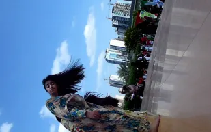 فيديو| تقديم كل من يؤدي هذه الرقصة للمحاكمة في الإمارات