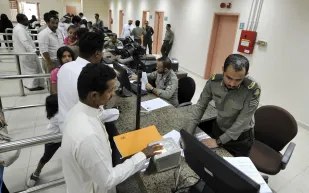 بعد تطبيق رسوم المقابل المالي حقيقة سفر الوافيدين وذويهم