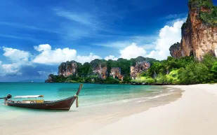 هل تريد تغيير وجهتك السياحية.. اختار بين 17 ألف جزيرة بإندونيسيا