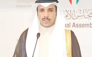 فيديو|رئيس مجلس الأمة الكويتي يؤكد بأن علم ⁧السعودية⁩ أول علم دخل لتحرير ⁧الكويت⁩