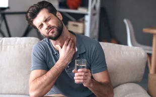 إذا كنت تعاني من الحموضة.. تجنب هذه الأطعمة والمشروبات تماماً