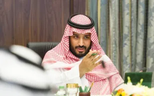 فيديو| «#صرخه_طفله_سعوديه_بامريكا».. هل يستجيب ولي العهد لمناشدة الطفلة «حلا»؟