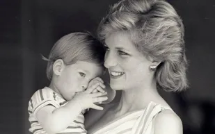 سكرتير ديانا السابق يكشف مفاجأة عن علاقتها بالفايد