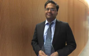 كندي يؤسس شركة في قبو منزله تحقق ملايين الدولارات