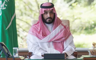 نائب أمير منطقة عسير يكتب لـ«الرجل»: ولي العهد ومهام التحديث والنهوض بالدولة (فيديو)