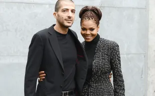 شاهد| جانيت جاكسون تنهار على المسرح وهذا هو السبب