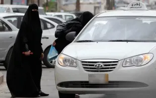تعرف علي رآي علماء السعودية في قرار السماح للمرأة بالقيادة