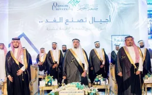 رواد «تويتر» يطالبون بـ«#مواقف_لطالبات_جامعة_القصيم».. ومدير الجامعة يستجيب