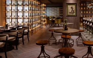 المقاهي الأكثر رقياً في دبي.. تجربة لا تفوت 