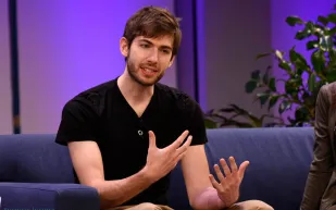 أفضل شاب أعمال في التكنولوجيا "ديفيد كارب".. ترك الاستشارات واتجه للتدوين