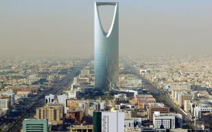 انفوجراف| انخفاض قيمة الصفقات العقارية في السعودية بنسبة 29% خلال محرم 1439هـ