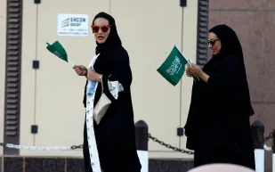 بعد السماح لهن بمشاهدة المباريات من الاستاد.. رواد «تويتر»: «#مع_دخول_العايلات_للملاعب»