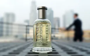 كن رجل اليوم في كلّ ساعة من كلّ يوم مع BOSS BOTTLED 