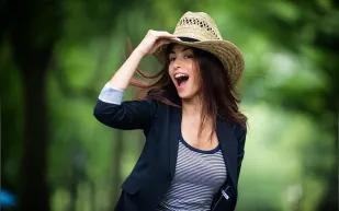 نجمة ذا فويس تحي حفلة نسائية في الرياض 