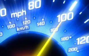 3 طرق سيتم البدء في رفع السرعة بها إلى 140 كم في الساعة