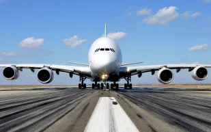 شاهد| مزارع صيني يصمم طائرة «إيرباص»بتكلفة 120 ألف دولار!!