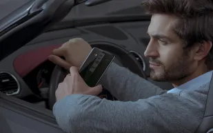 هواوي مايت 10 بورشه ديزاين.. الهاتف الذكي الأمثل للحياة الفاخرة بالإمارات