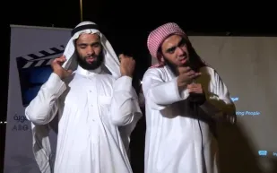 فيديو| سعودي كفيف وأصم وأبكم يمتهن أعمال الكهرباء والنجارة والسباكة