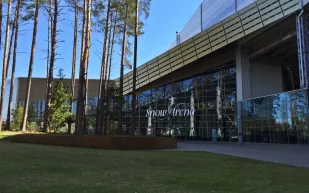 "Snow Arena" مركز ترفيهي شتوي فريد من نوعه في دروسكنينكاي