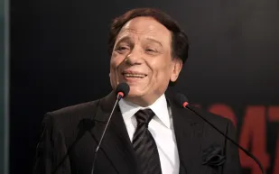 التلفزيون السعودي ينجح في شراء مسلسل عادل إمام