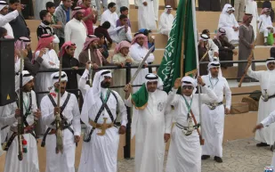 فيديو| خادم الحرمين الشريفين يصدر قراره بشأن تمديد مهرجان الجنادرية