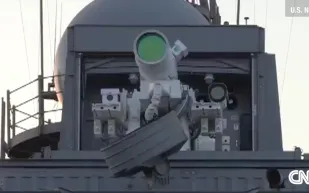 بالفيديو .. شاهد تفاصيل صفقة البحرية الأمريكية لتطوير مدافع الليزر الفتاك!