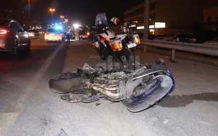 شاهد| اصطدام مروع بين عدة دراجات