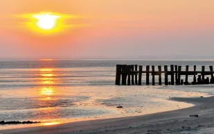 فوهر.. جزيرة تتراقص على أنغام المد والجزر