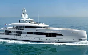 «Home».. يخت فاخر يجمع الرفاهية والهدوء والسكينة لضيوفه (فيديو)