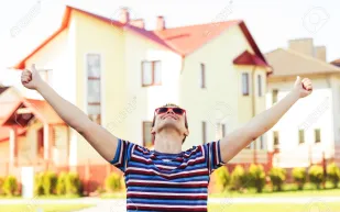 دراسة حديثة تكشف سر سعادة الرجال 