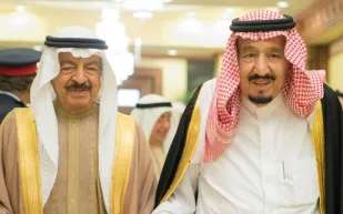 إنفوجراف| رئيس وزراء البحرين: خادم الحرمين يقود صحوة كبرى بالمنطقة.. وعلينا جميعا دعمها