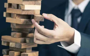 ما هو حجم استثمارات شركات الشرق الأوسط الناشئة ؟