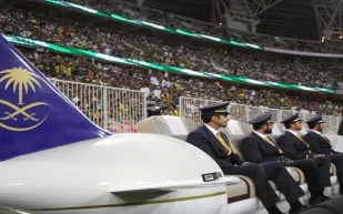 شاهد| تقنية الطائرة الأرضية في نهائي كأس الملك لأول مرة في الملاعب بالعالم