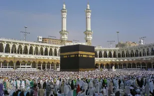 انفوجراف |الهيئة العام للإحصاء تكشف عن أعداد المعتمرين خلال عام 2017 