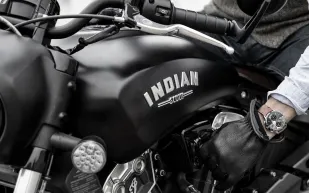 ما هي أفضل ساعات اليد الرجالي وكيف تنسقها مع الملابس؟