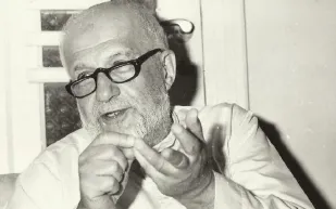 «الطنطاوي».. 25 عامًا «على مائدة الإفطار» حَفرت سيرته في ذاكرة العالم الإسلامي (فيديو)