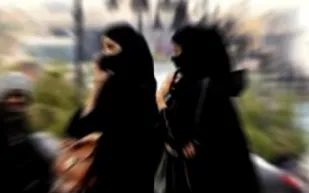 إنفوجرافيك | بعد تطبيقه إعتبارا من اليوم ..ما هي تفاصيل وعقوبات قانون مكافحة التحرش ؟