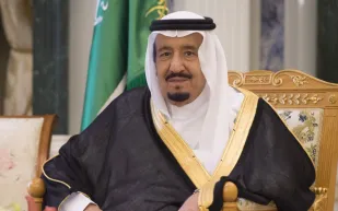 خادم الحرمين يوجه بصرف 1.7 مليار ريـال لمستفيدي «الضمان الاجتماعي»