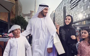 عيد الخليج.. تمسك بالعادات والتقاليد 