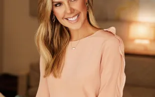 كيف تحولت كيندرا سكوت من بائعة حُلي لأغنى النساء العصاميات؟