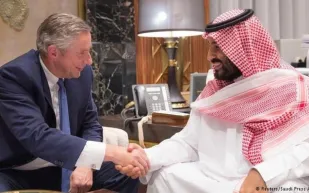 من هو «كلاوس كلاينفيلد»المستشار الجديد لولي العهد بمشروع «نيوم»؟